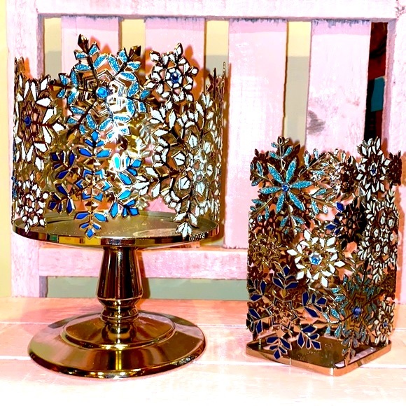 Snowflakes Set Candle & Soap Holders Christmas